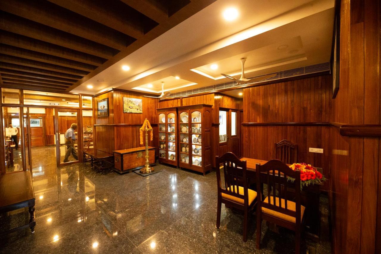 Hotel Guruvayur Darshan Guruvāyūr Exterior foto