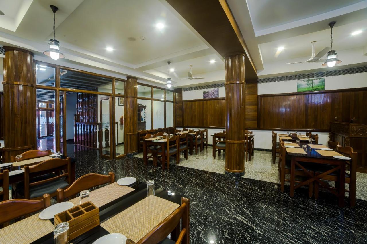 Hotel Guruvayur Darshan Guruvāyūr Exterior foto