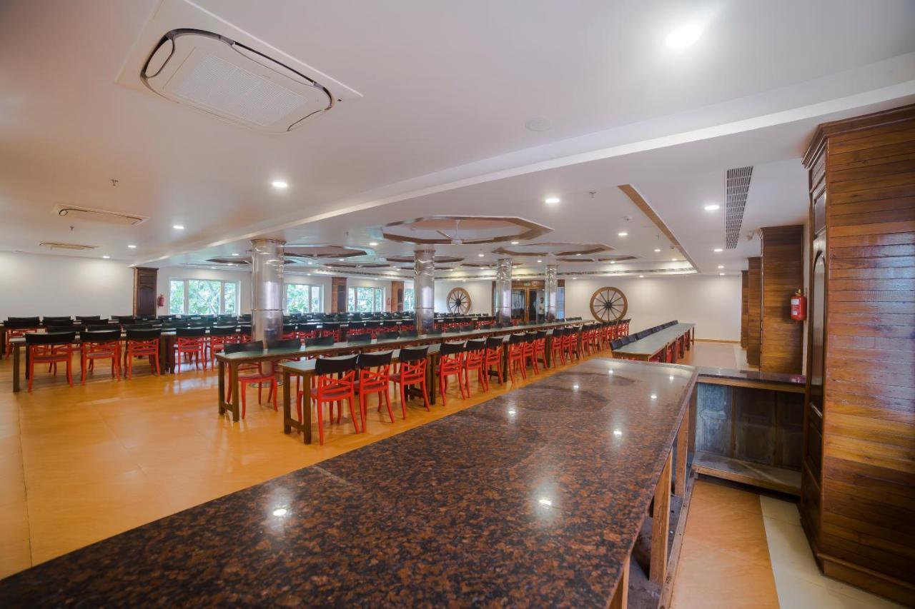 Hotel Guruvayur Darshan Guruvāyūr Exterior foto