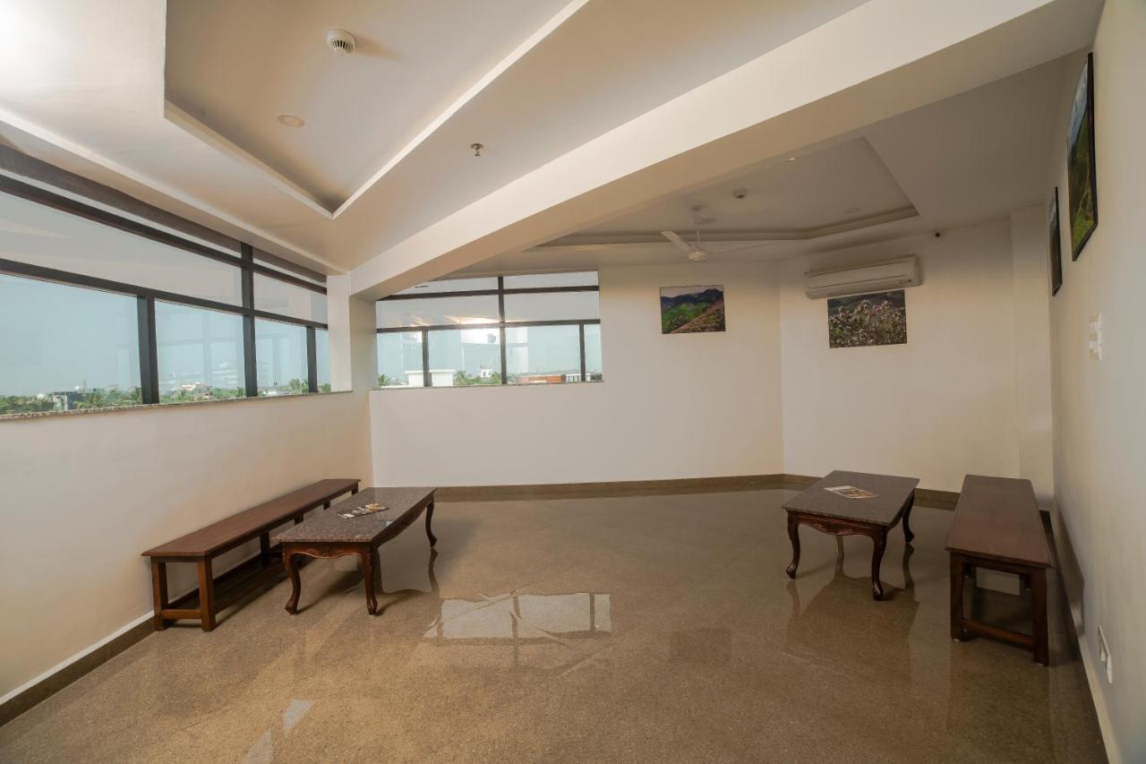 Hotel Guruvayur Darshan Guruvāyūr Exterior foto