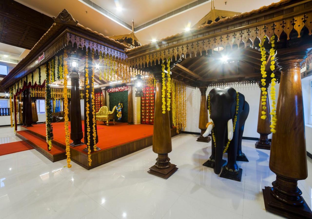 Hotel Guruvayur Darshan Guruvāyūr Exterior foto