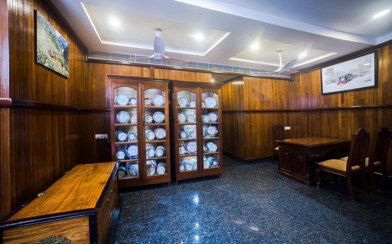 Hotel Guruvayur Darshan Guruvāyūr Exterior foto