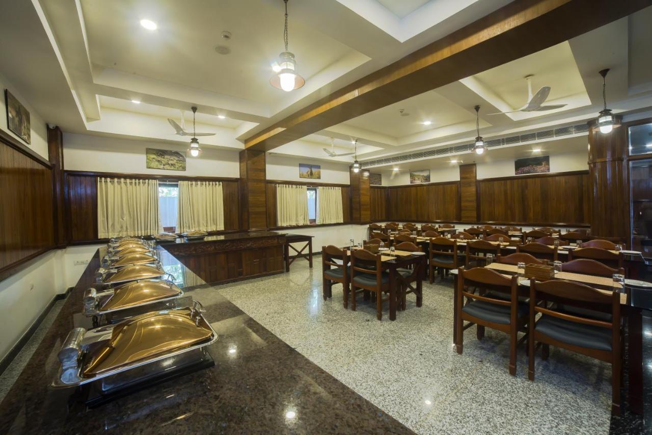 Hotel Guruvayur Darshan Guruvāyūr Exterior foto
